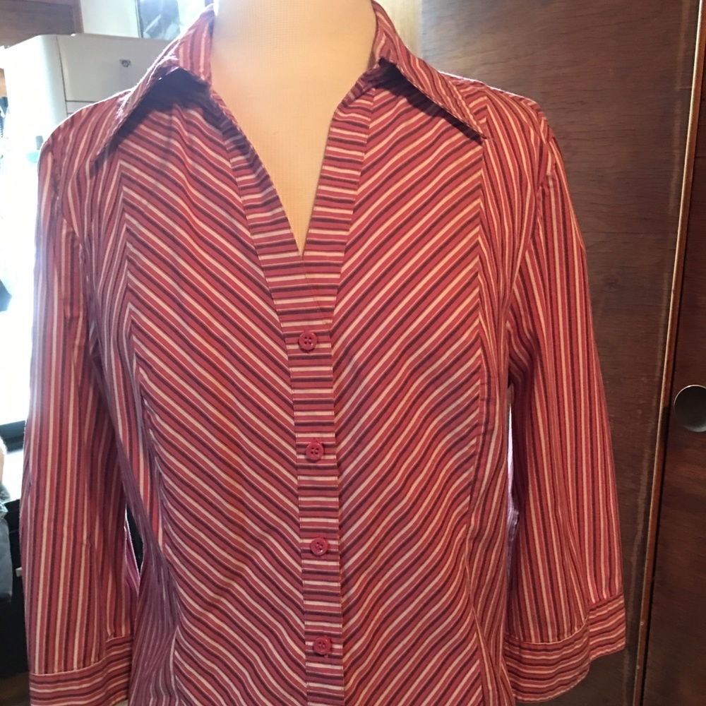 Women’s dress shirt button down 3/$15